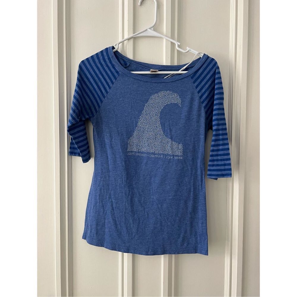 Blue and blue stripe wave graphic 3/4 sleeve length t-shirt S